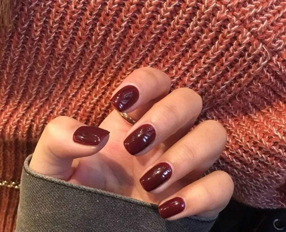 #GirlBoss Red 6-Colour Gel Polish Set